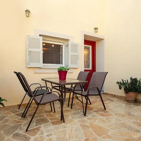 Mountain Mini بيت للعطل Agioi Deka (Corfu)