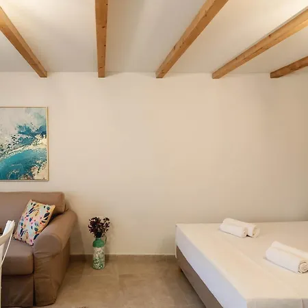 Mountain Mini Agioi Deka (Corfu)